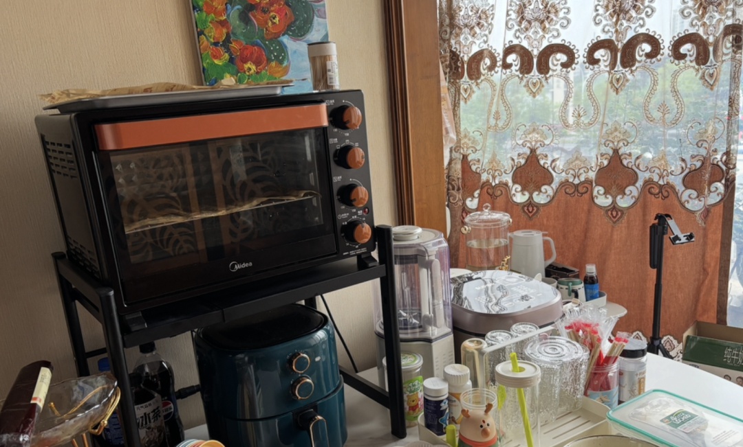 武汉全职宝妈每天4点半起床，给20多个娃做早餐，火遍小区！邻居：孩子起床都积极了