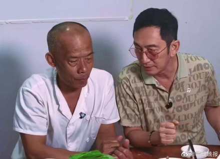 TVB明星扎堆打卡莫氏鸡煲，喊话：到香港开店，我加盟！