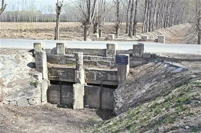 北京这座公路桥用古碑石刻等垒砌，竟藏着“河图洛书”