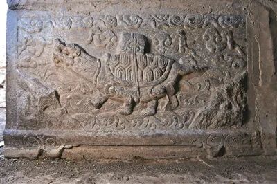 北京这座公路桥用古碑石刻等垒砌，竟藏着“河图洛书”