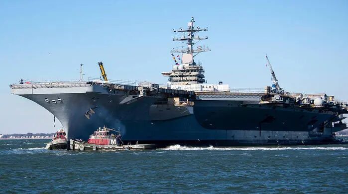 美国又一航母突发火灾丨美军最贵无人机神秘坠毁