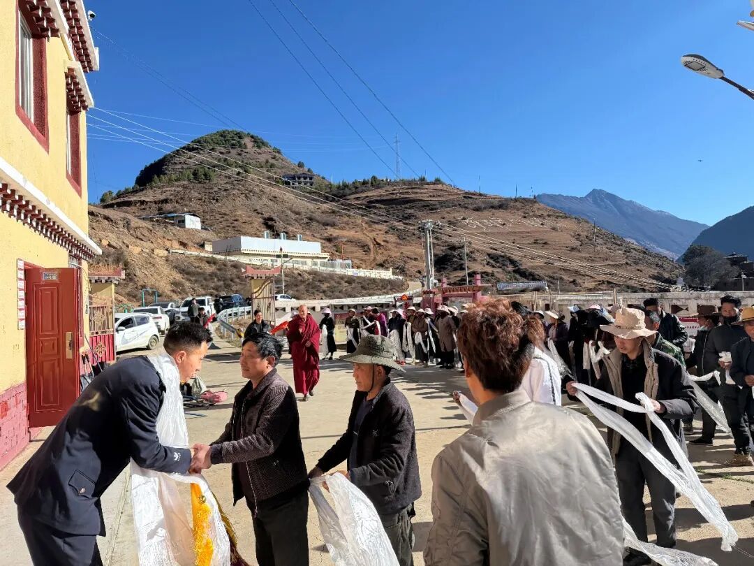 87枚红手印，全村一户不落！