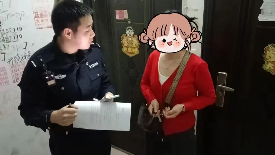 陈女士的一百多万元保住了！岳阳民警一路狂奔满头大汗：“我跑得要死，生怕你受骗”