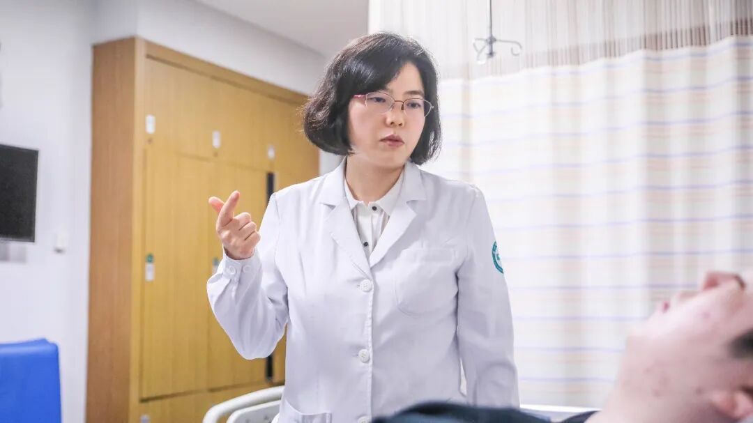 浙江9岁男孩长期喝饮料、吃外卖，体重超标，确诊高尿酸血症