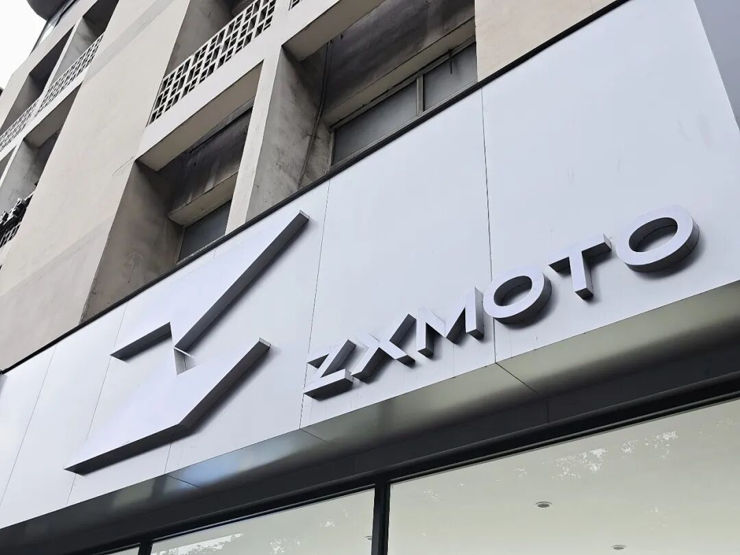 想赢有多难？张雪凭什么让中国摩托登顶世界？