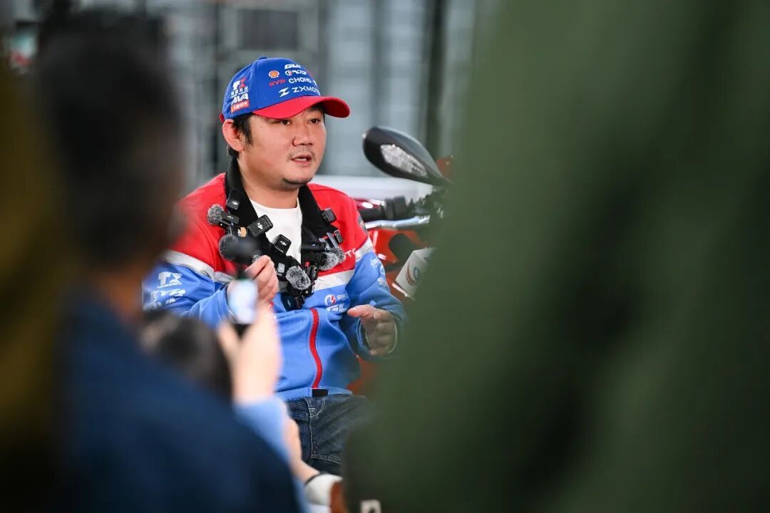 想赢有多难？张雪凭什么让中国摩托登顶世界？