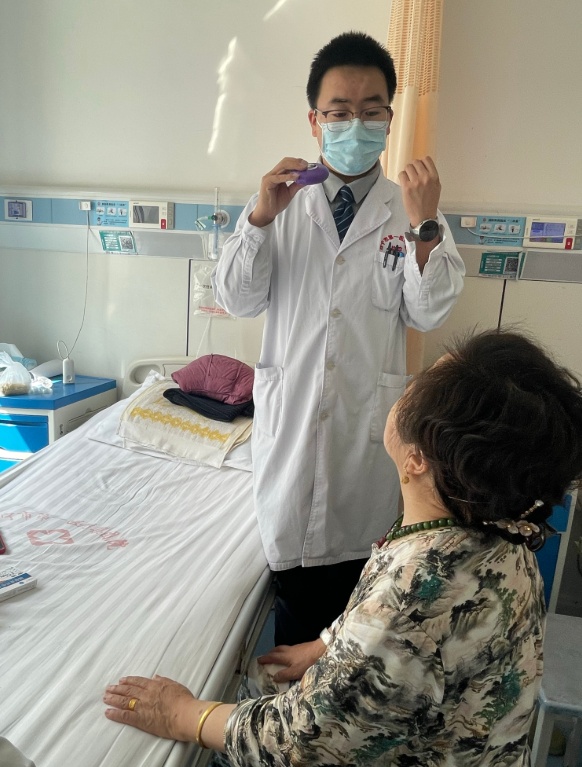 乙流占比最高 ！青海近期呼吸道感染患者明显增多，专家提醒：做好防护！