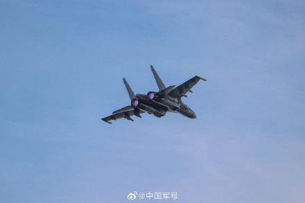 歼16训练壁纸霸气值拉满