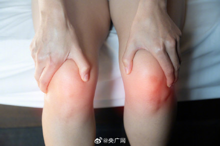 关节咔咔响是缺钙吗