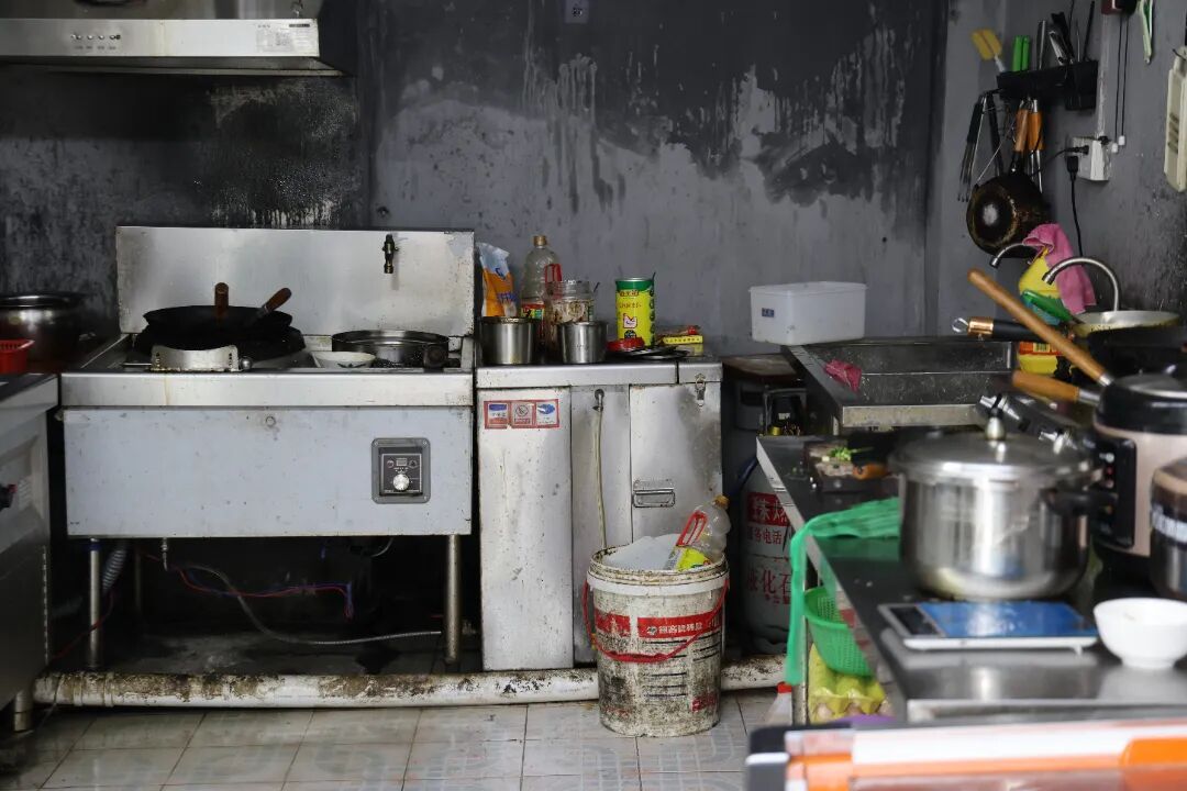 一风味小吃店被查！爱吃肠粉、河粉、米粉的，特别注意：1毫克就可能致命，且无特效药