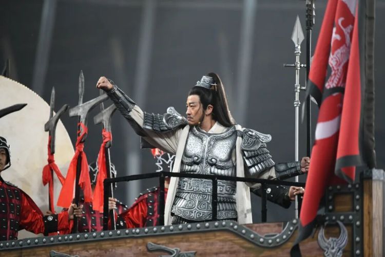 网友许愿成真！“霸王”亮相，“宿迁发布”键盘抡冒烟……