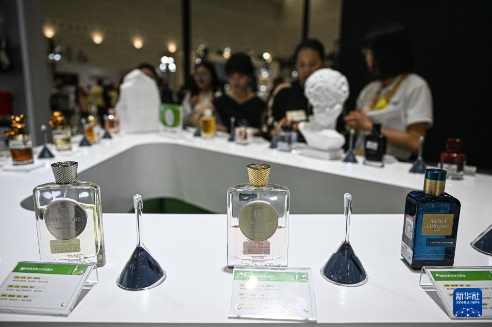 第六届中国国际消费品博览会落幕