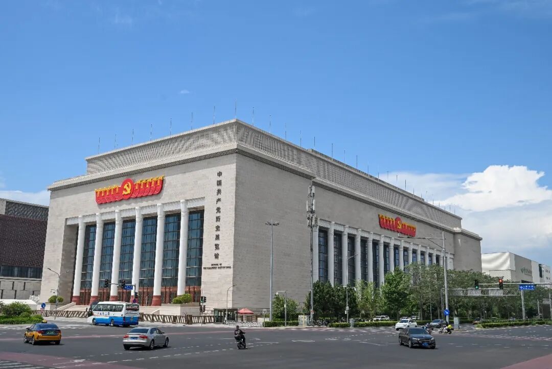 访华潮，一个现象耐人寻味