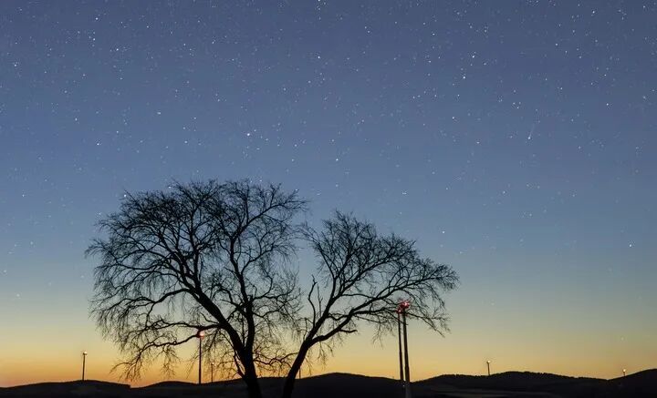 “16万年一遇”的彗星，长这样