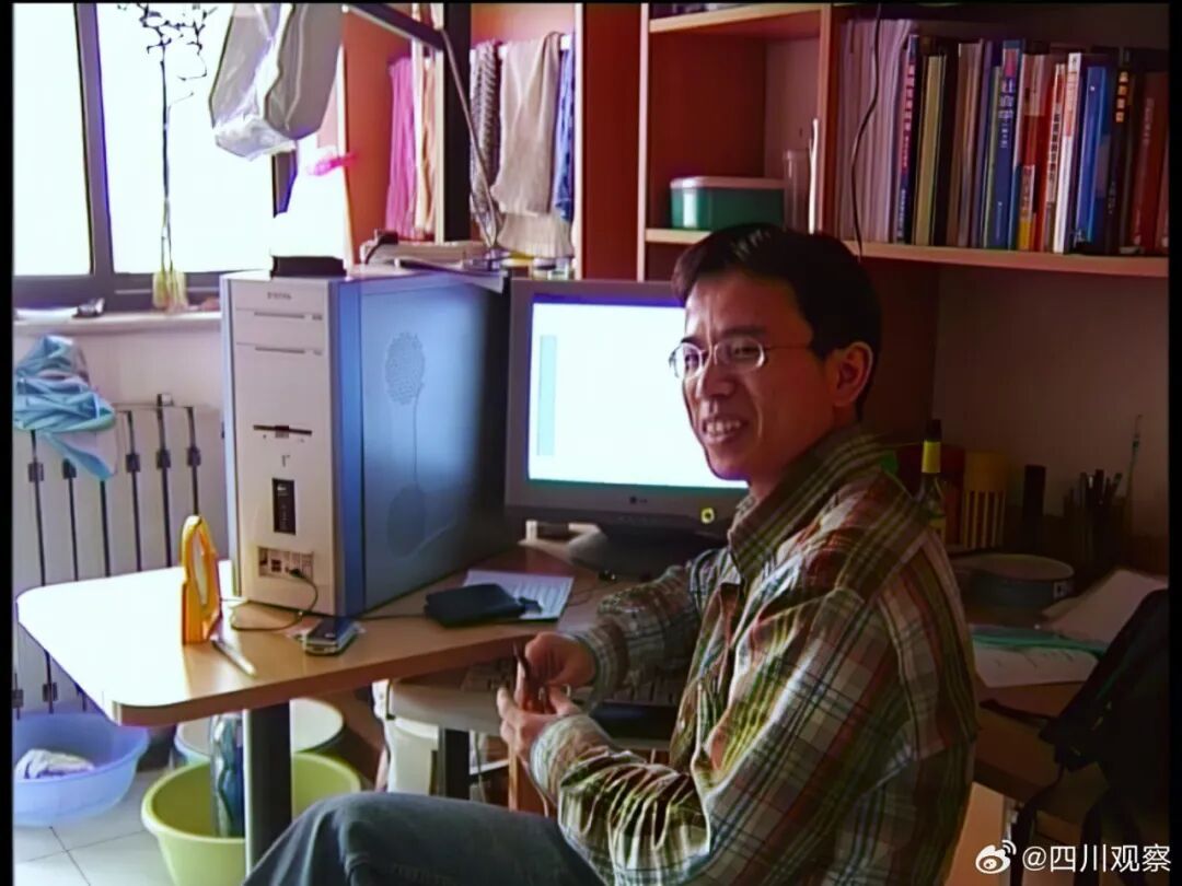 年仅43岁！知名导演急性胃出血离世，曾打造豆瓣评分9.4分的神作