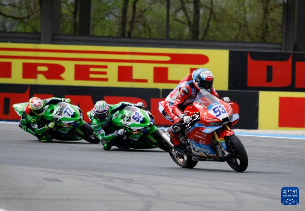 “张雪机车”车手获世界超级锦标赛WorldSSP组次回合第七名