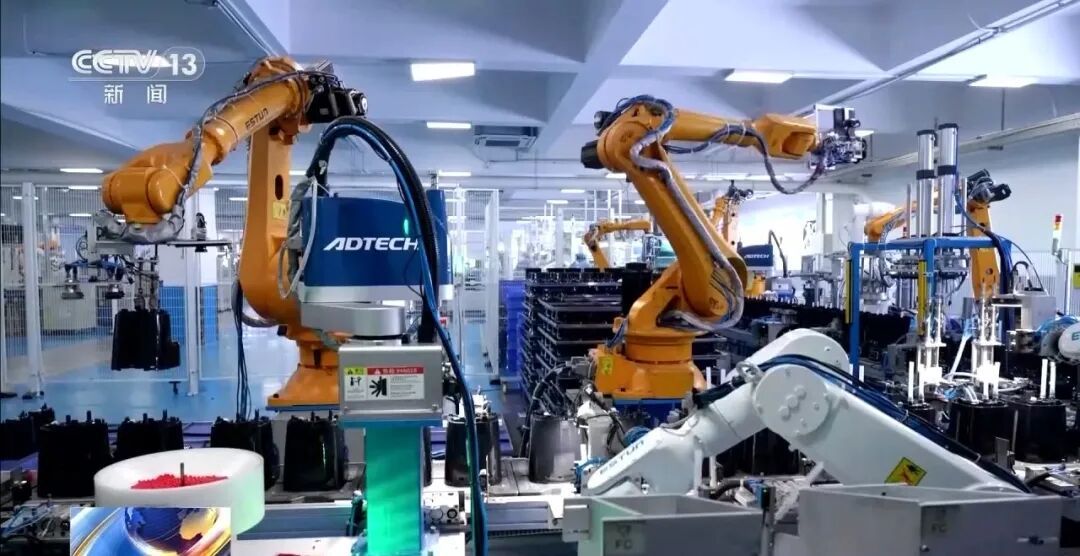 他们被中国制造“圈粉”，直呼：“中国正在创造未来”