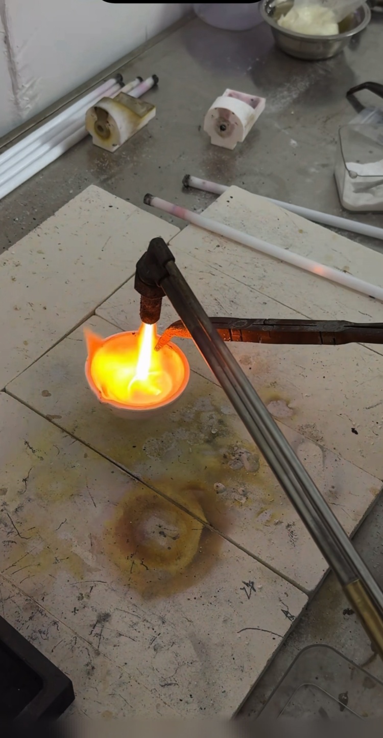 网传铼粉掺金竟能骗过光谱仪 是“点石成金”还是精心骗局？