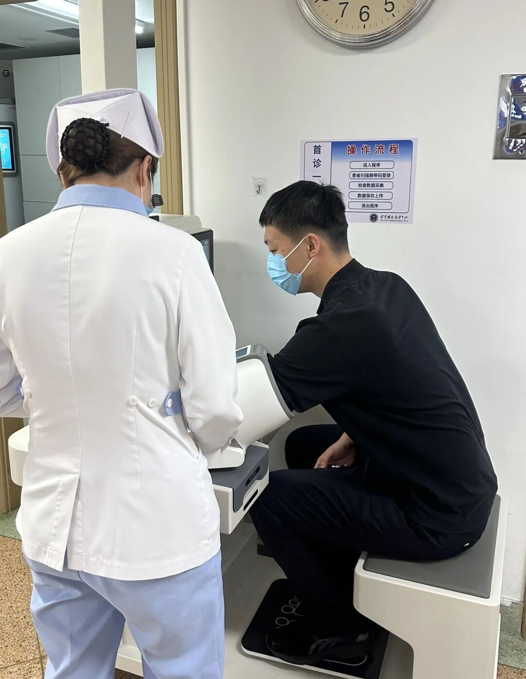 “我必须去！”这位警校生的决定，让人红了眼眶……