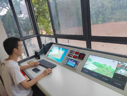 重庆7个区县出现暴雨 32条中小河流出现1—4米涨水过程