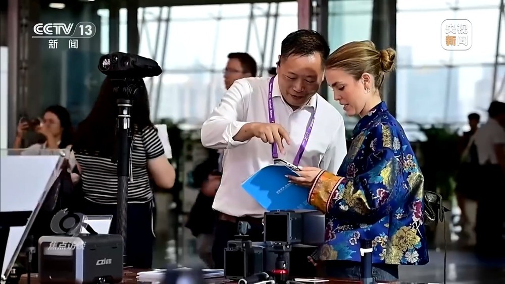 迭代升级不停步 广交会架起全球贸易新桥梁