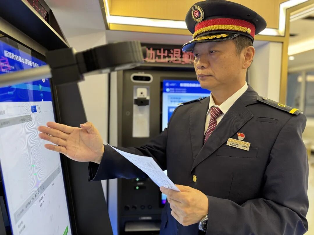 11位初代高铁司机，已拿下“500万”！