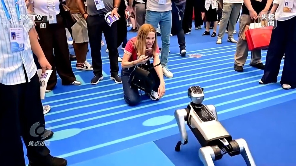 迭代升级不停步 广交会架起全球贸易新桥梁