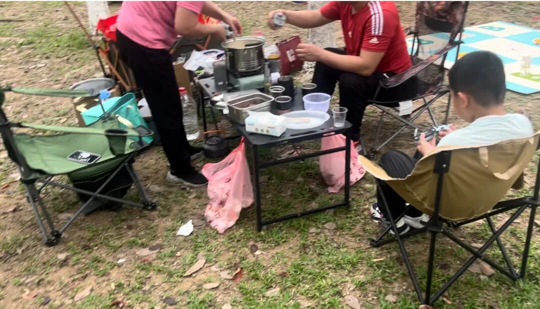 广州多家森林公园内都有人生火做饭，提醒：涉嫌违法，最高可被罚两千元