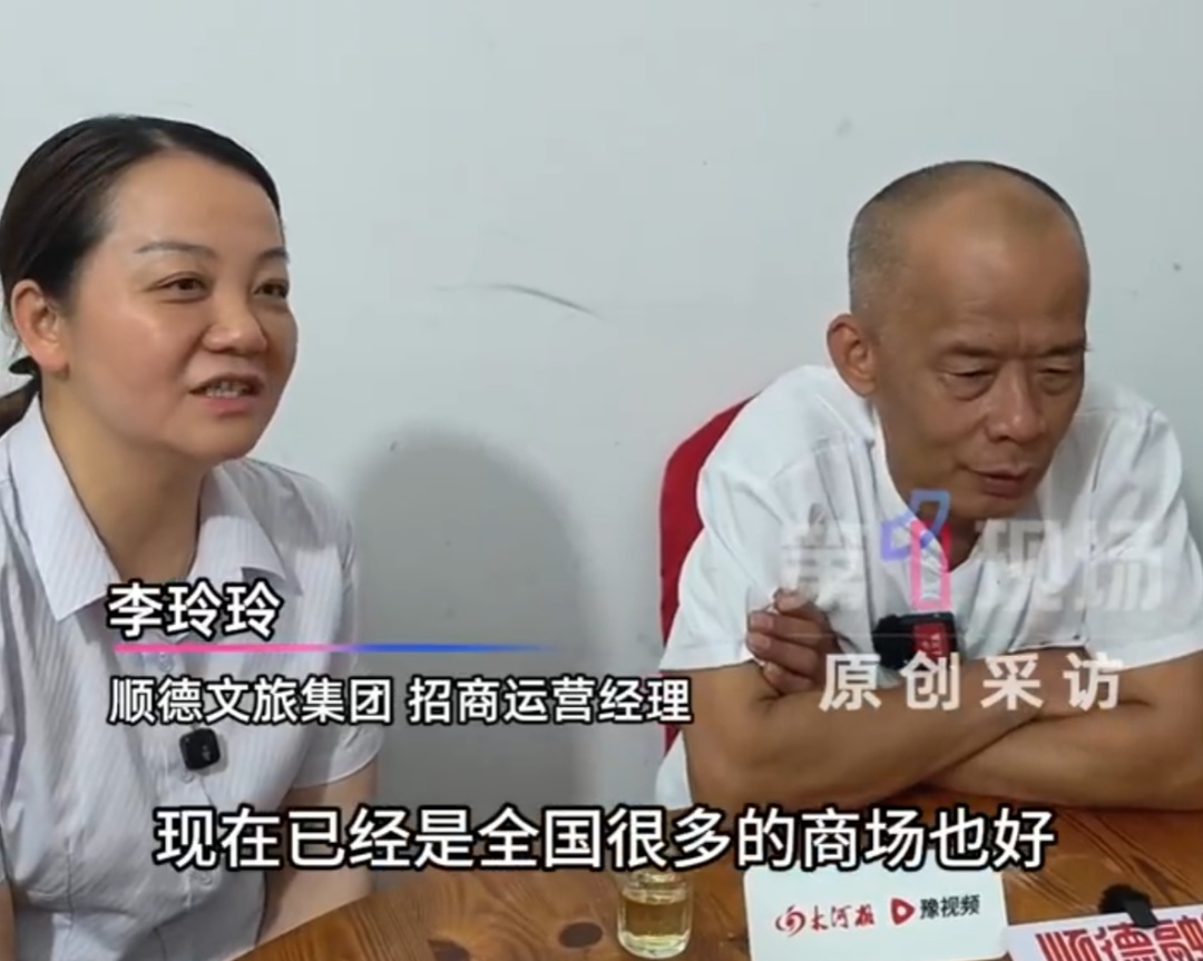 “莫氏鸡煲”老板一个月唯一休息日去上海了！老莫曾称可以和餐厅合作，让上海也吃得到