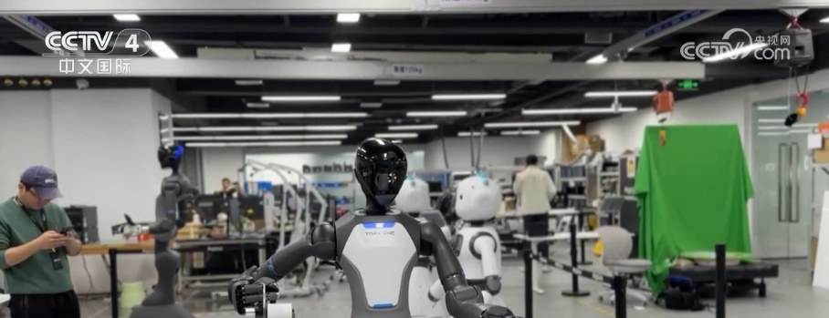 “生产性”服务业向“高”攀登赋能千行百业