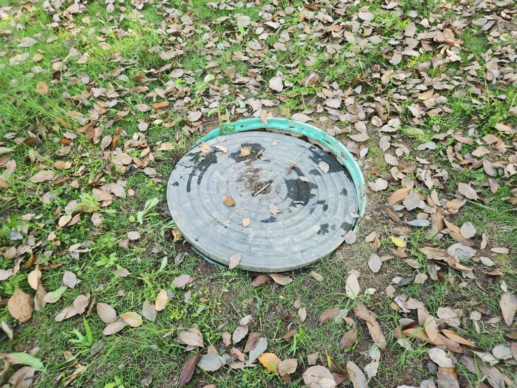 长沙一岁幼童在湿地公园玩耍坠入窨井，管理方：已整改，愿商讨赔偿