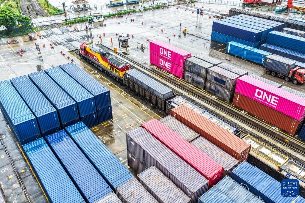 重庆西部陆海新通道一季度运量同比增幅超30%