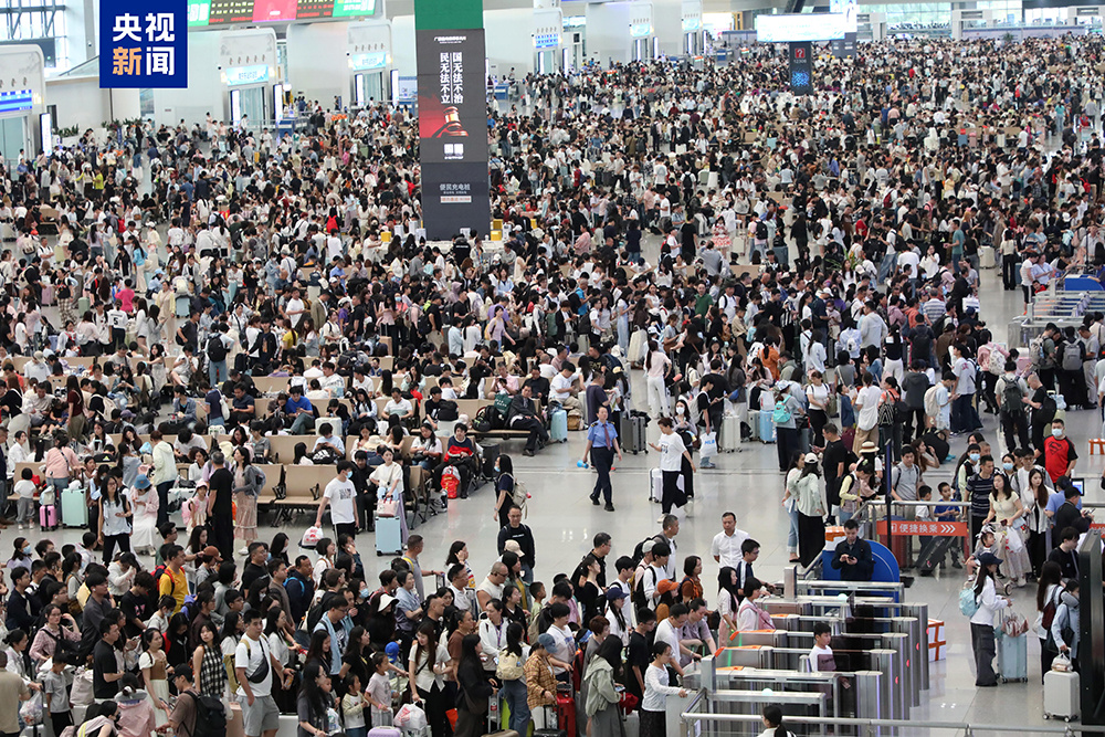 广西“三月三”假期国铁南宁局发送旅客276.6万人次