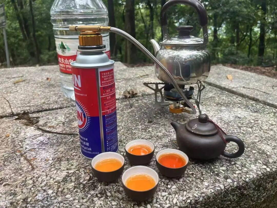 广州多家森林公园内都有人生火做饭，提醒：涉嫌违法，最高可被罚两千元