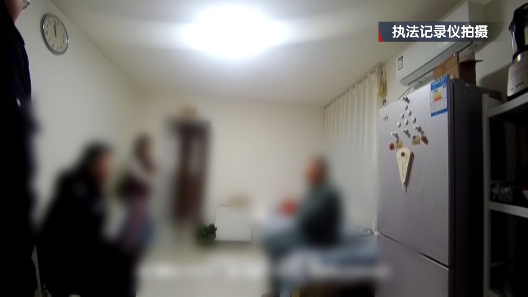 将超市变成了自己的“免费仓库”？警方刑拘一对夫妻