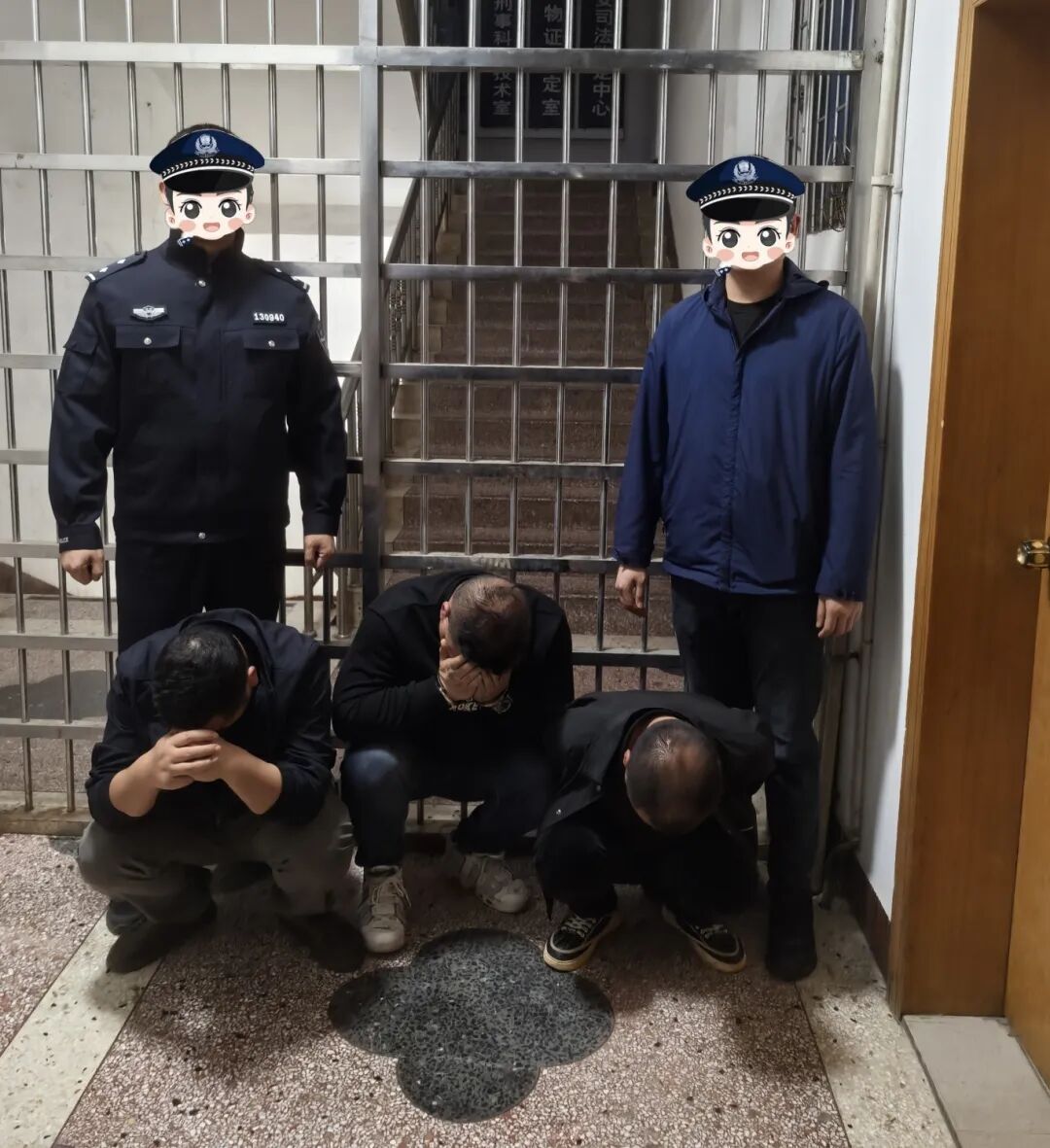 “瘾君子”睡梦中落网！湖南娄底警方抓获5名涉毒嫌疑人