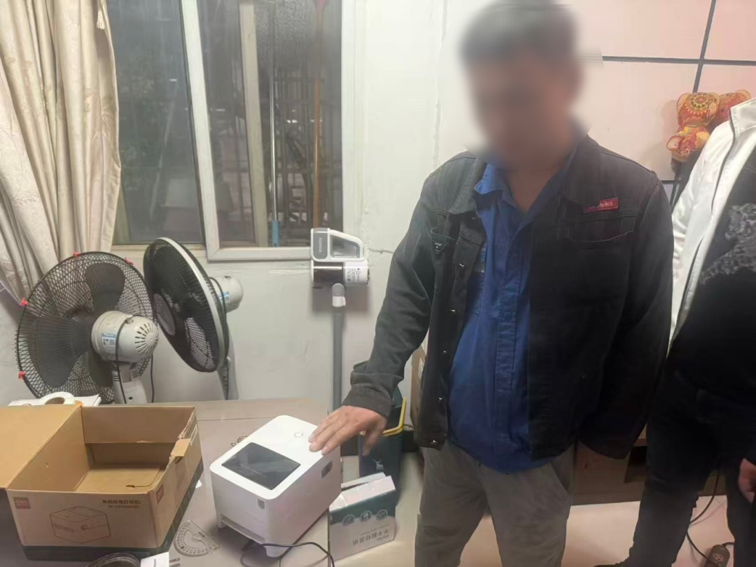 “怕被厂里开除...”深夜“兼职”被抓后，男子担心主业不保