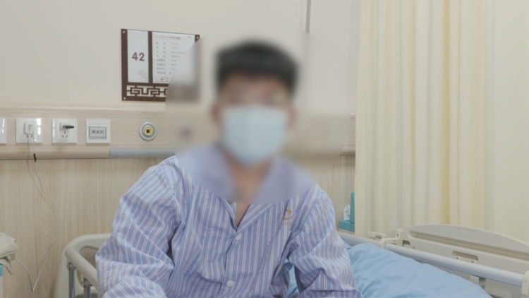 几乎一天一瓶饮料，广州一13岁初中生确诊痛风，医生提醒