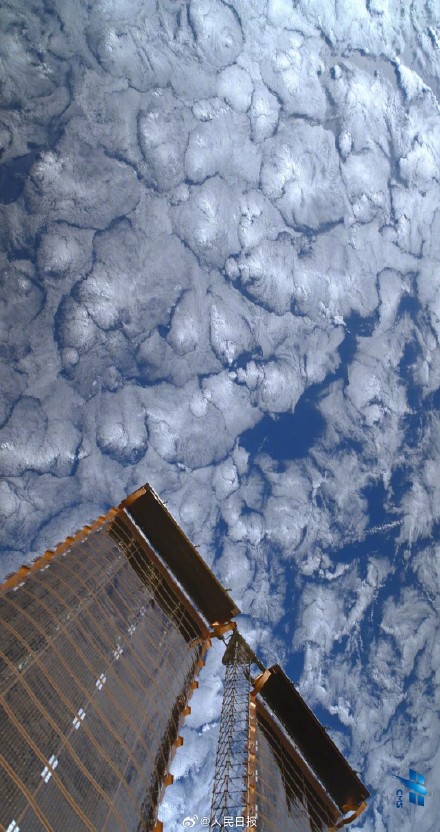 转存！中国空间站视角看地球太震撼了