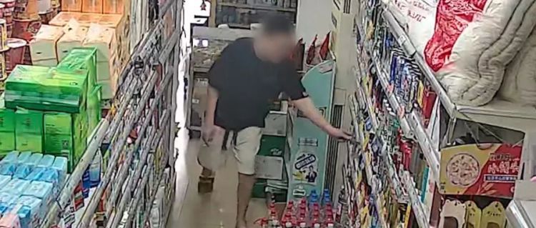 男子“九进九出”专偷同家店，店主：这“回头客”生意我不要！