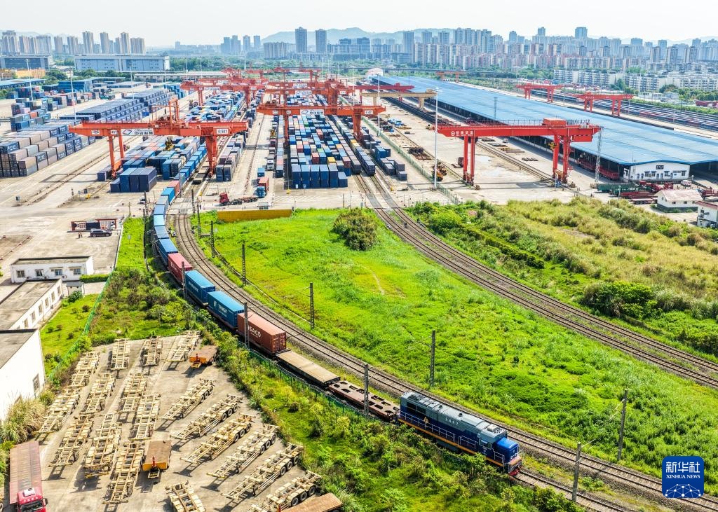 重庆中欧班列一季度运量同比增幅超25%