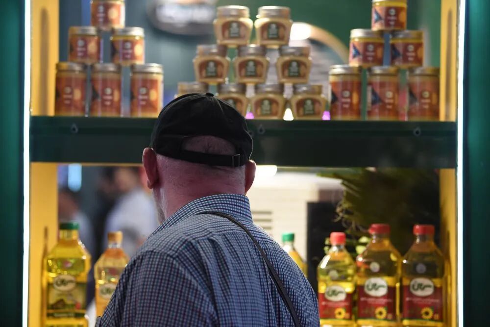 伊朗：物资供应不受美国海上封锁影响，85%农产品和基本物资自产，粮食可自足