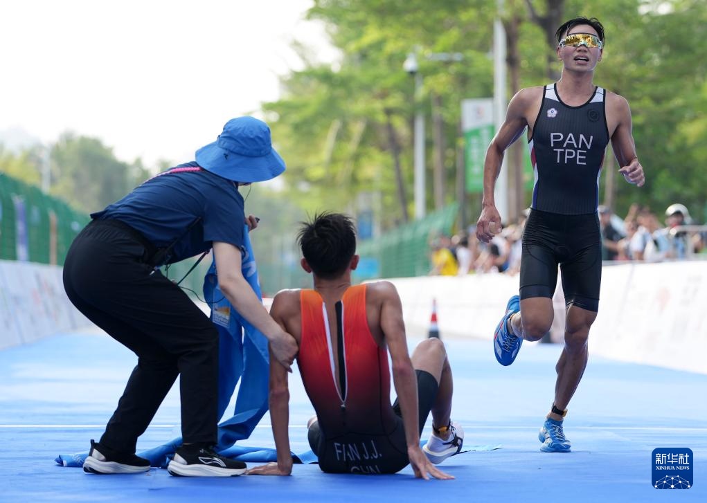 亚沙会游跑两项男子个人赛：中国选手获亚沙会首金