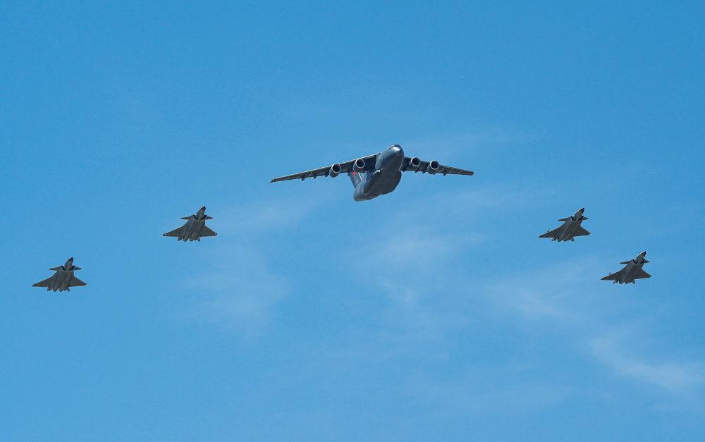 忠魂归故里 山河念英雄——第十三批在韩中国人民志愿军烈士遗骸迎回纪实