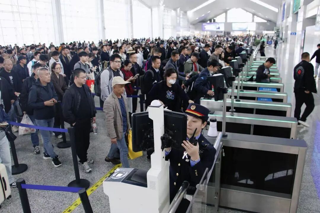 连休8天，温州增开多趟列车！