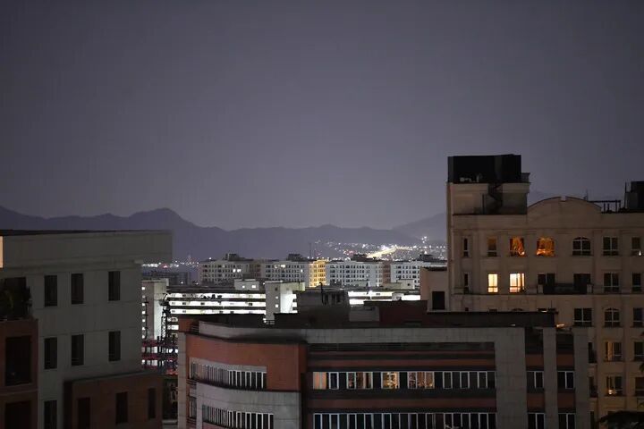 美国务院发文：立即离境！