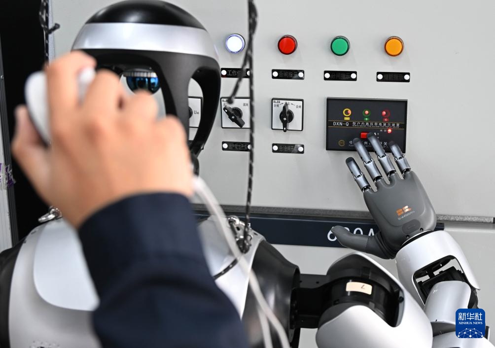 应时而生的具身智能训练师