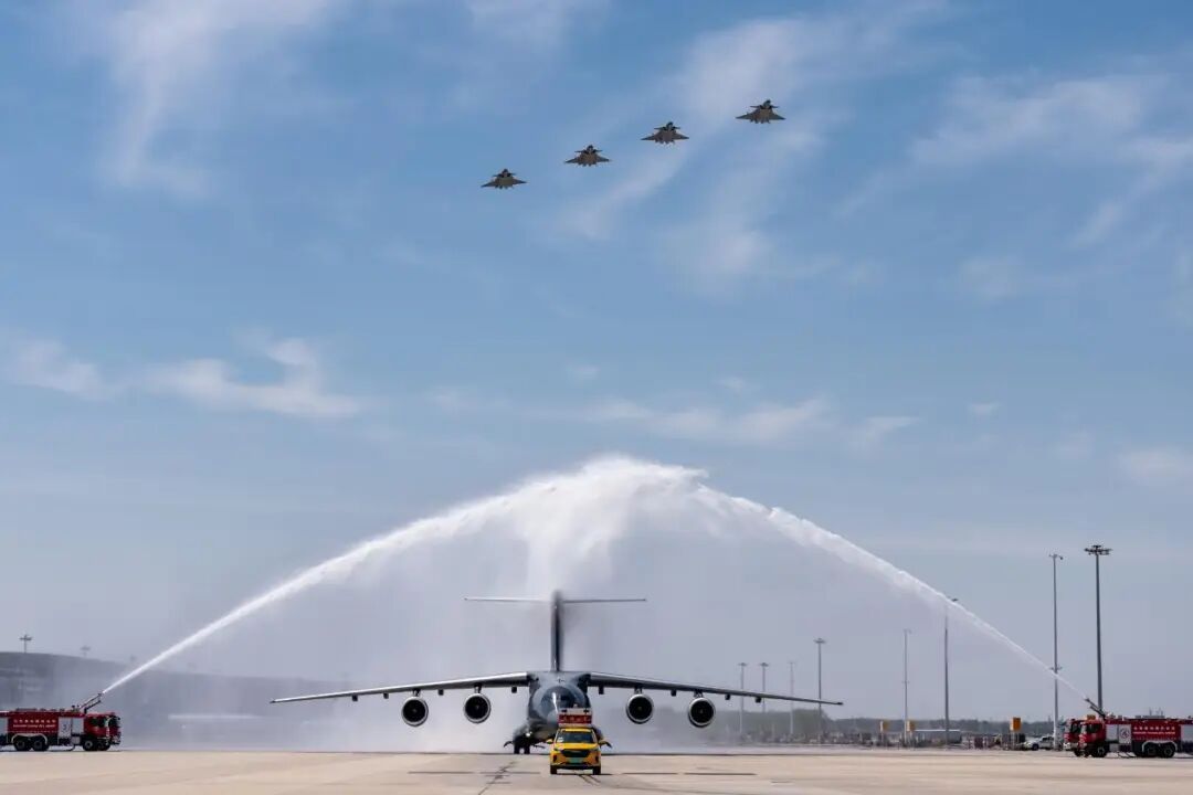 春风里，英烈荣归——第十三批在韩志愿军烈士遗骸归国侧记