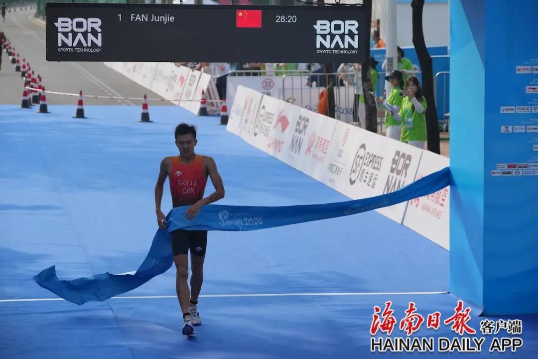 是夫妻也是冠军！他们共同站在三亚亚沙会最高领奖台