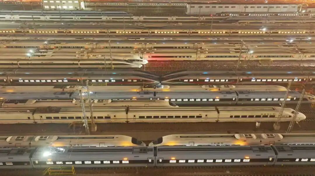 “4小时高铁圈”火了！港人扎堆“北上”内地游